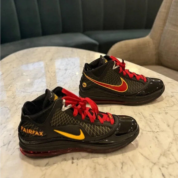 NIKE LABRON 7 Fairfax Away (2020) Red, Black & Gold - Picture 2 of 14
